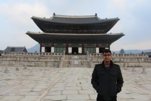 Gyengbokgung is huge and fancy